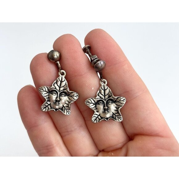 Textured Tree Spirit Vintage Star & leaf Silver T Pewter Screw Back Earrings - Picture 8 of 9